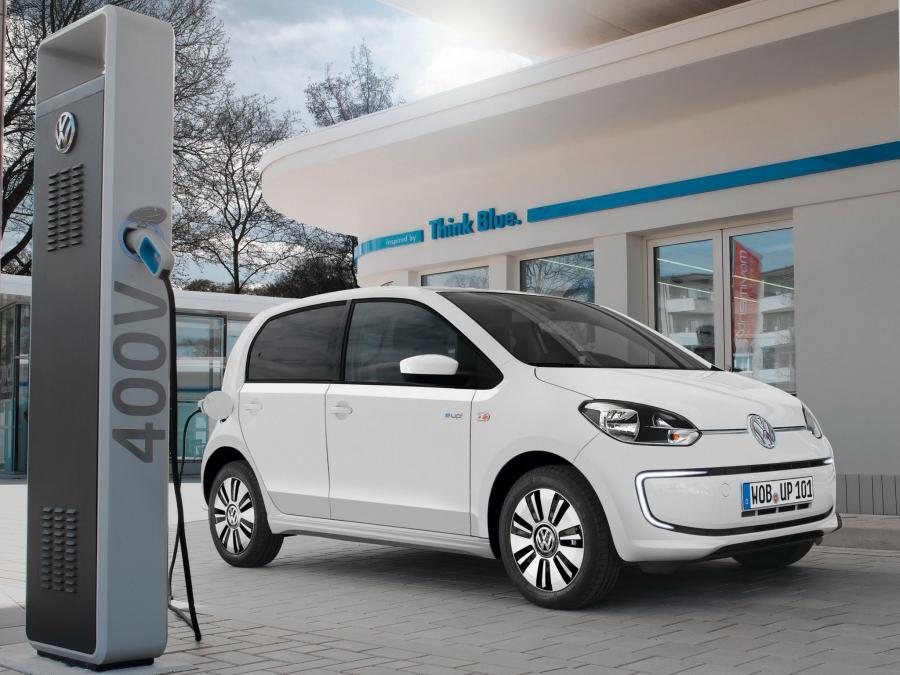  Volkswagen e-up! 2013 года  (фото 17 из 45)